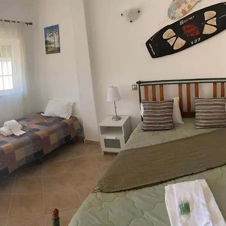 Marina בית הארחה לאגוּ‏ש